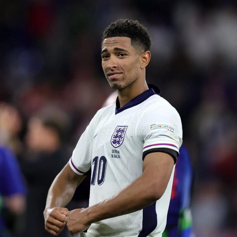 杜兰特运气极差，堪称最倒霉的超级巨星，无论去哪支队伍都难逃遗憾宿命