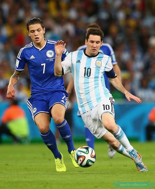 阿森纳0-0利物浦！枪手7连胜终结仍6分领跑英超 红军3连平+0射正